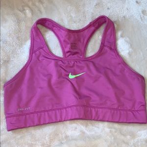 nike sports bra